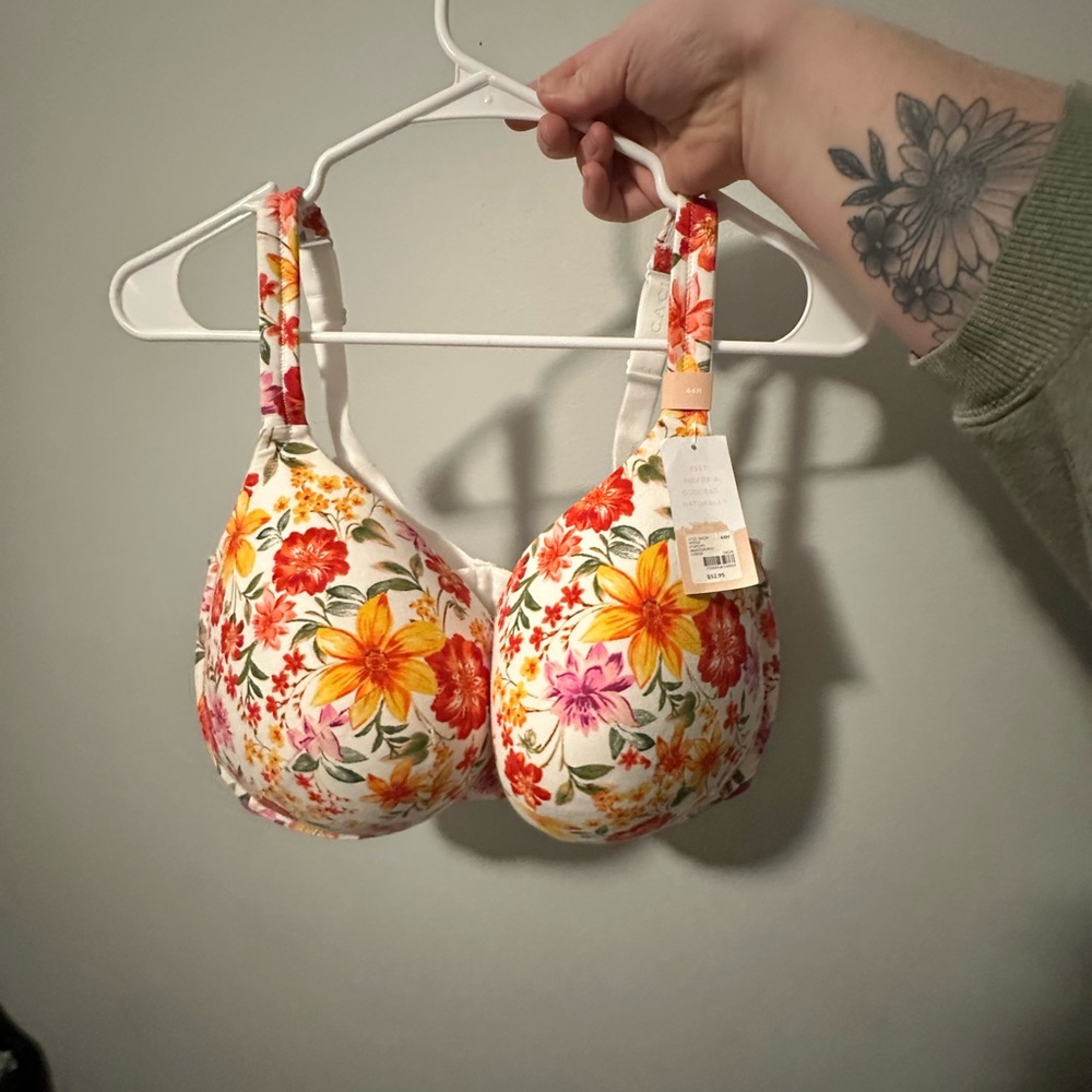 Lane Bryant Floral Print Boost Plung Bra